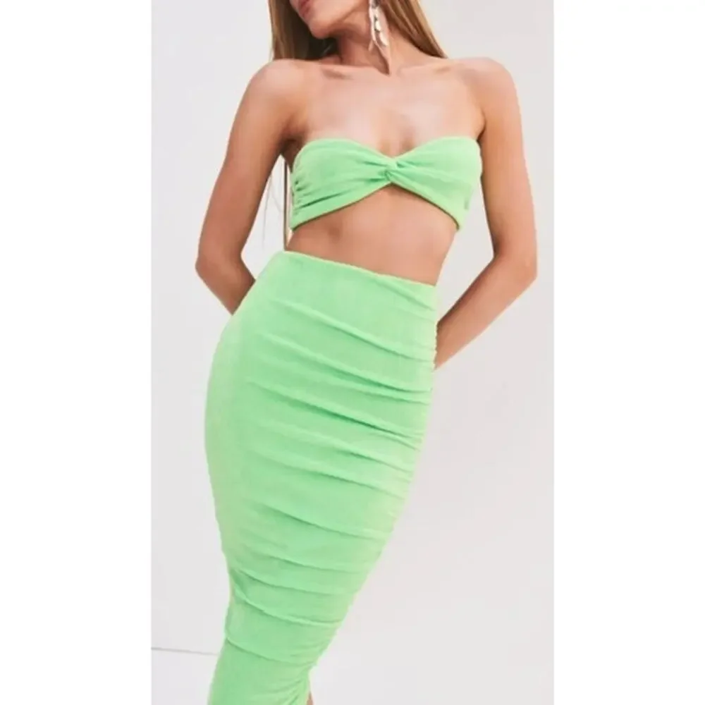 SER.O.YA Julia Set Lime Bandeau Top & Ruched Midi Skirt Womens Small NWT - Picture 3 of 3